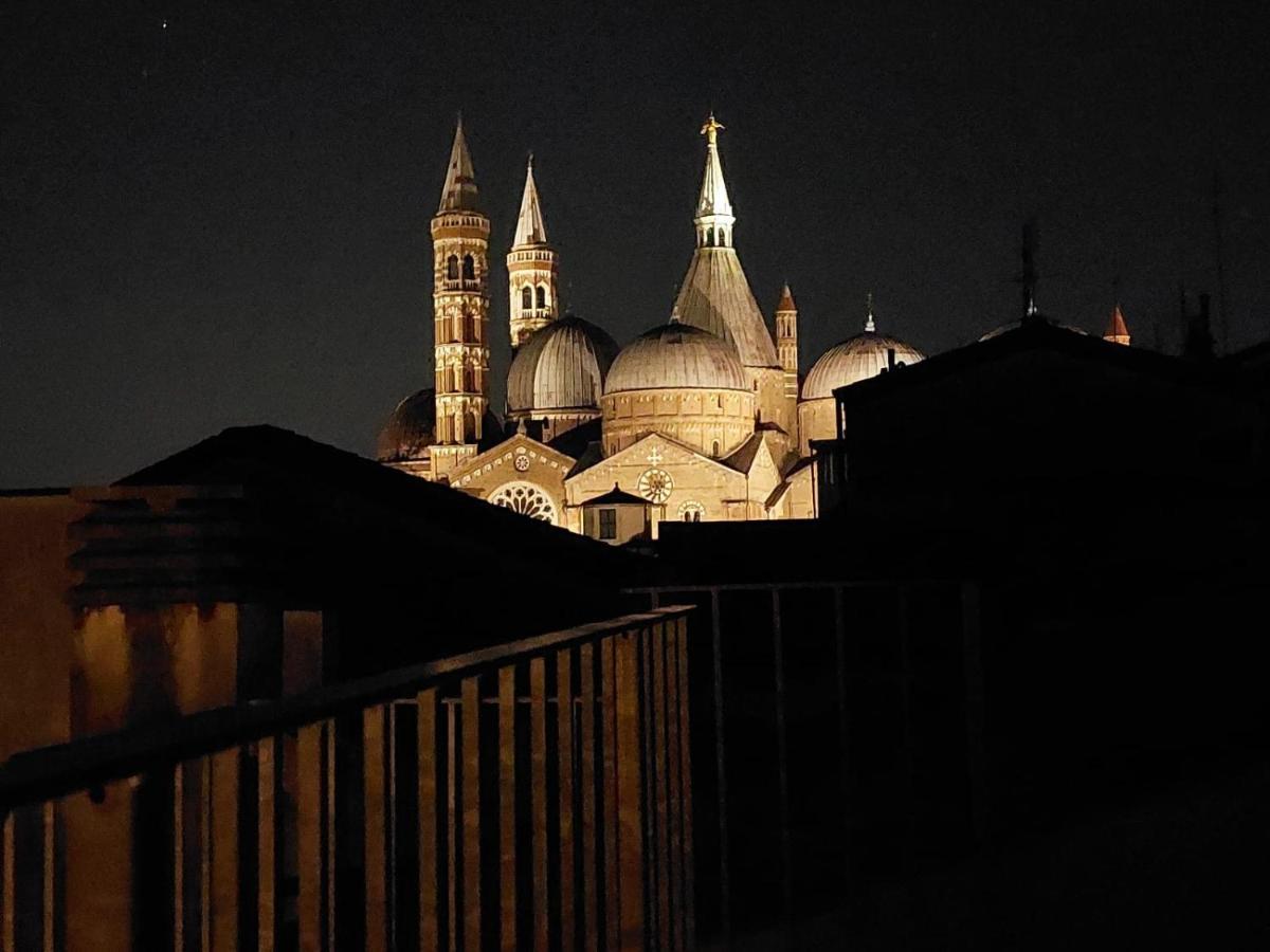 Residenza Subitosanto "Gigliola" 9A - Bilocale Con Terrazzo Esclusivo Cupola Basilica Di Sant'Antonio- Appartement Padua Buitenkant foto